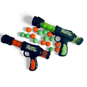 2pk Blast Poppers Battle Set with Balls